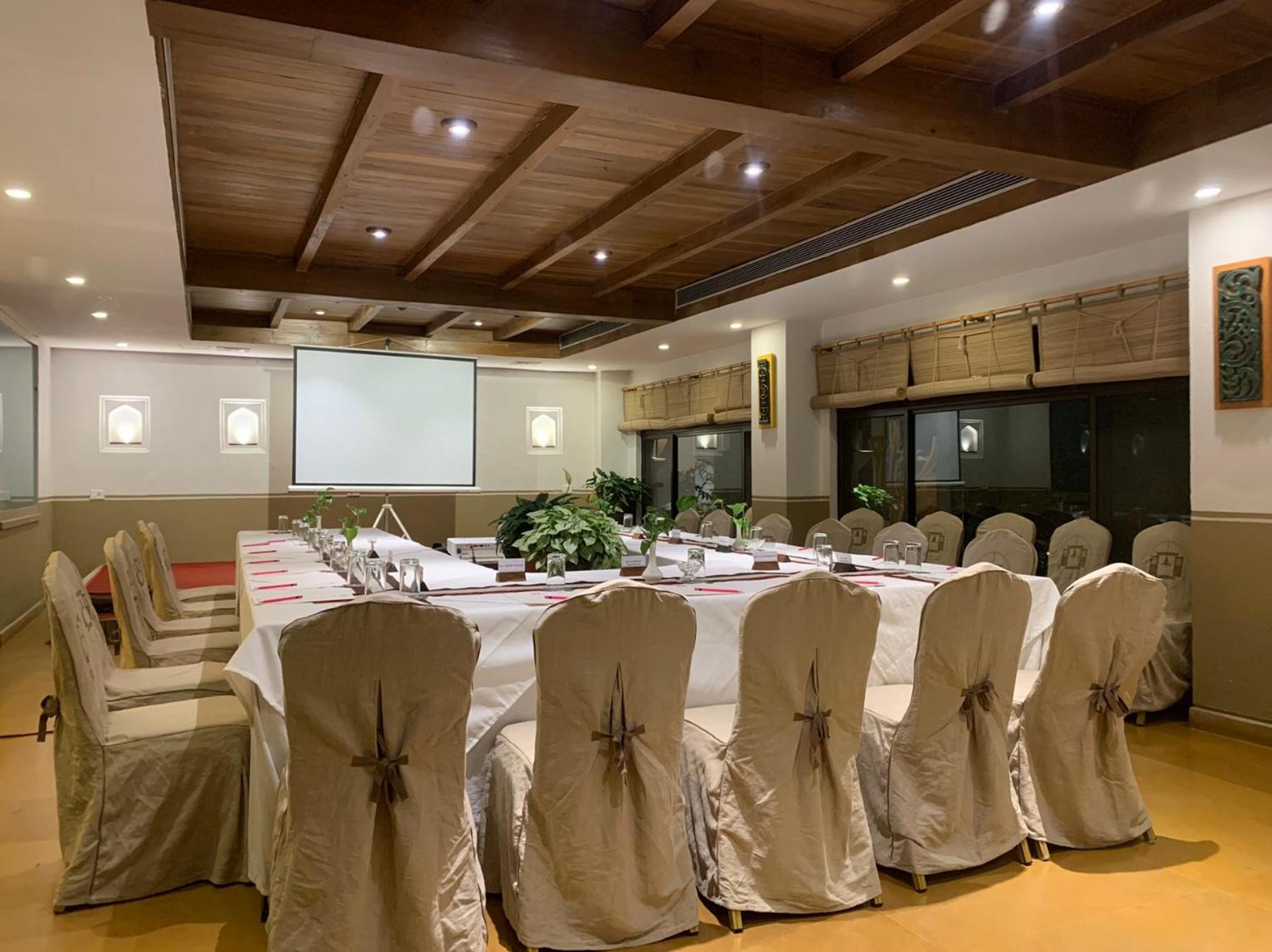 Nepali Ghar Hotel Катманду Экстерьер фото