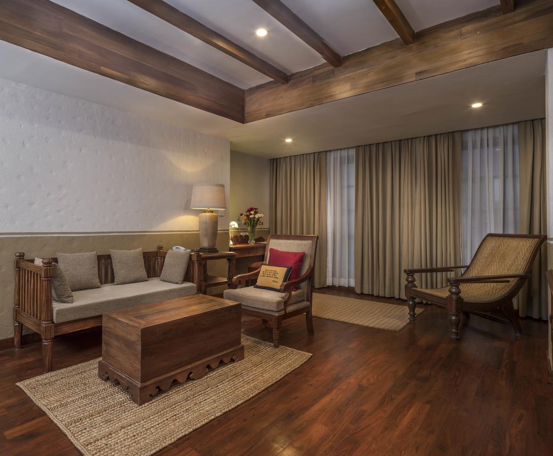 Nepali Ghar Hotel Катманду Экстерьер фото