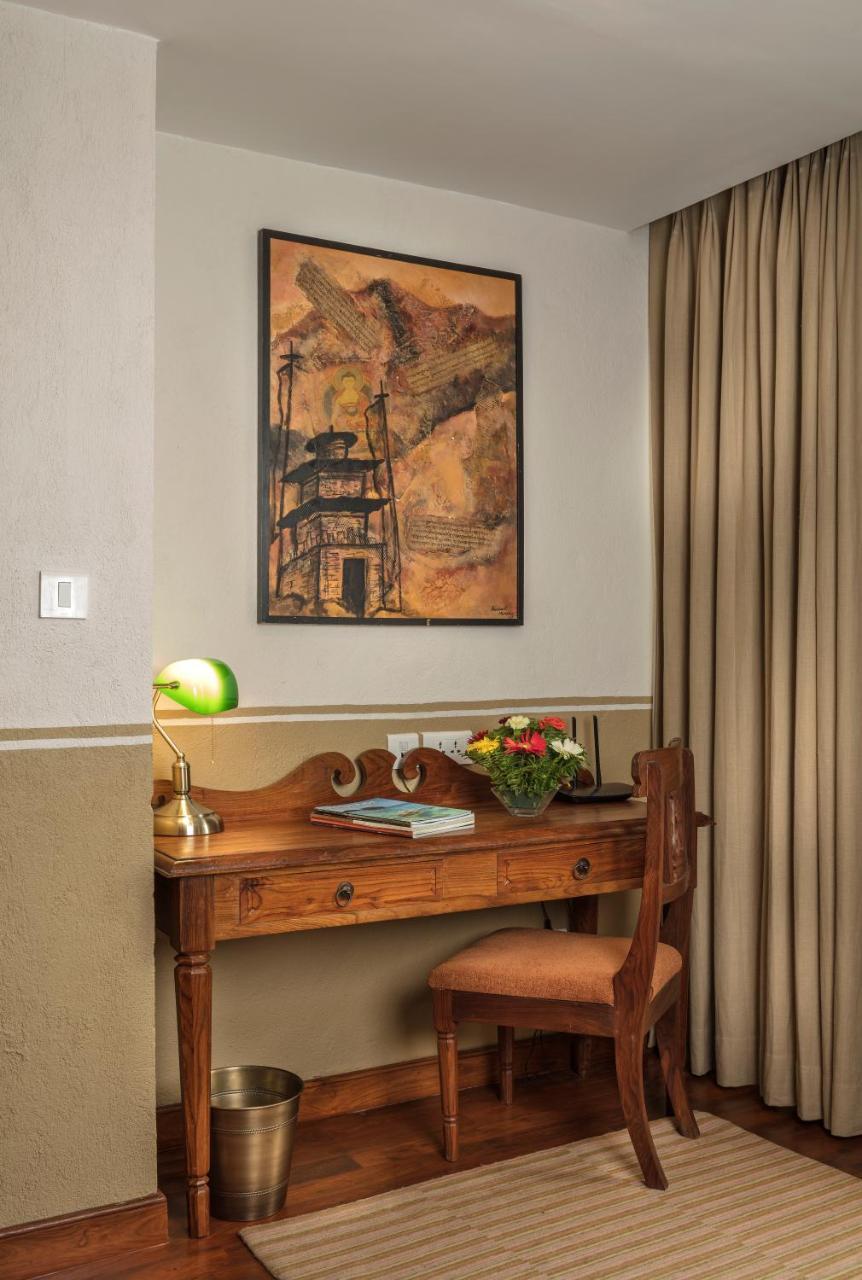 Nepali Ghar Hotel Катманду Экстерьер фото